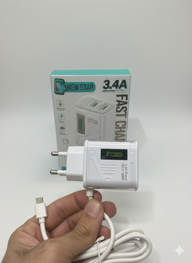 New Star FAST MICRO CHARGER WITH 2 EXTRA USB PORTS